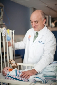 David Kays, M.D., medical director of UF&Shands’ ECMO program
